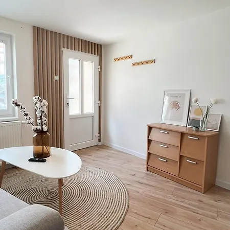Nadstandardny Apartman S Terasou Tiszolc Kültér fotó